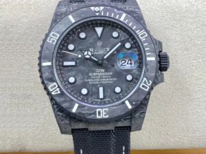 1:1 SUPER REPLICA ROLEX SUBMARINER VS FACTORY CARBON FIBER CASE