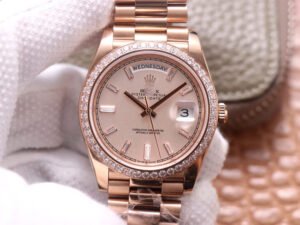1:1 SUPER REPLICA ROLEX DAY DATE M228345RBR-0007 EW FACTORY DIAMOND-SET BEZEL