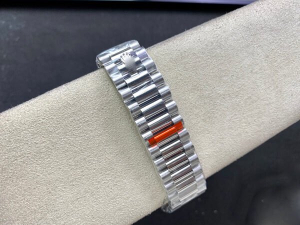 1:1 SUPER REPLICA ROLEX DAY DATE M228236-0007 EW FACTORY STAINLESS STEEL
