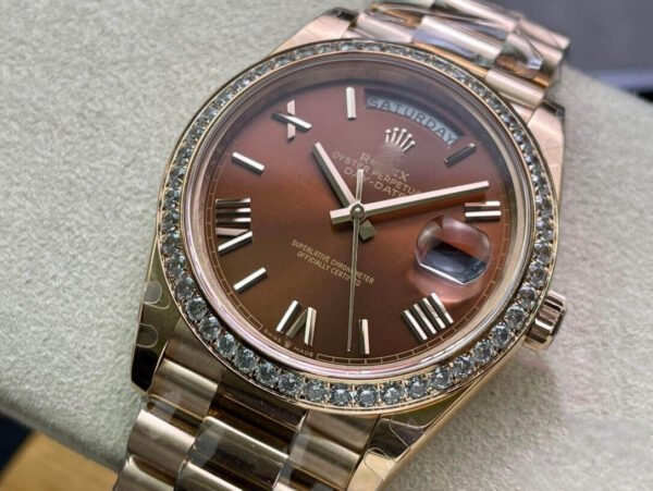 1:1 SUPER REPLICA ROLEX DAY DATE M228345RBR-0009 EW FACTORY GOLD STRAP