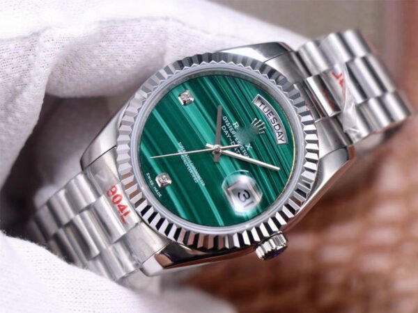 1:1 SUPER REPLICA ROLEX PRESIDENT DAY DATE 18038 MALACHITE GREEN DIAMOND DIAL