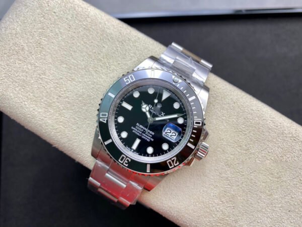 1:1 SUPER REPLICA ROLEX SUBMARINER M126610LN-0001 41MM VS FACTORY BLACK DIAL