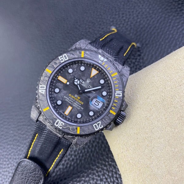 1:1 SUPER REPLICA ROLEX SUBMARINER VS FACTORY CARBON FIBER BEZEL