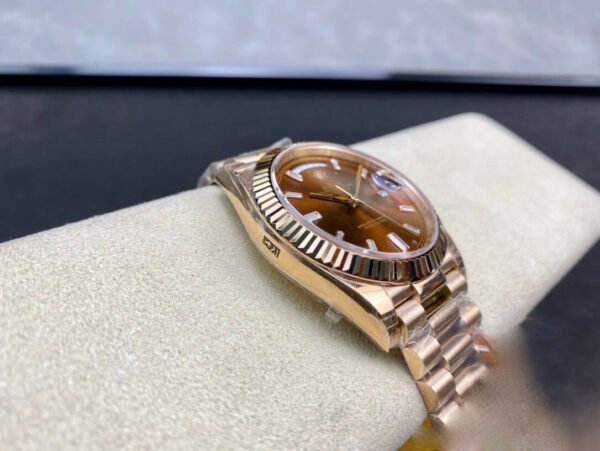 1:1 SUPER REPLICA ROLEX DAY DATE 228235 EW FACTORY GOLD STRAP