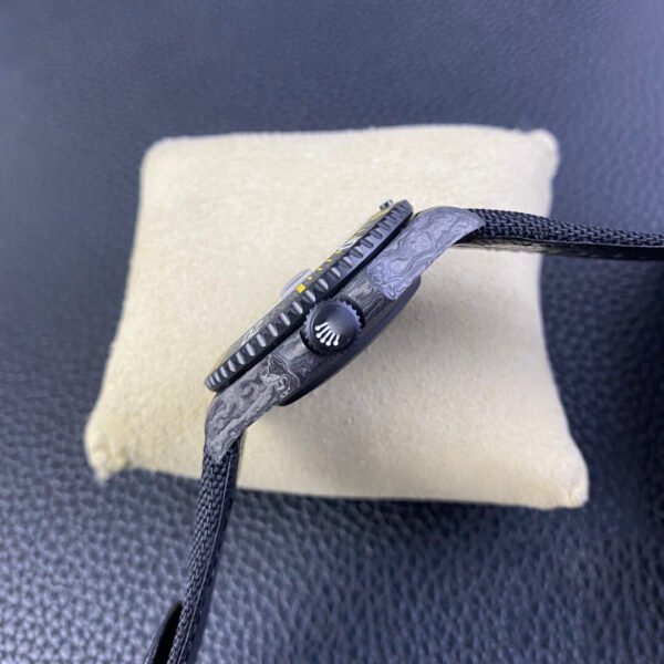 1:1 SUPER REPLICA ROLEX SUBMARINER VS FACTORY CARBON FIBER BEZEL