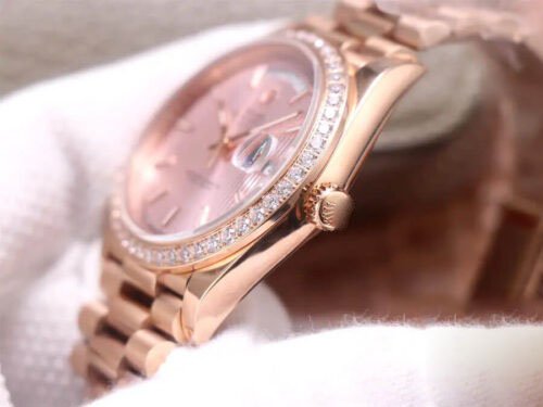 1:1 SUPER REPLICA ROLEX DAY DATE M228345RBR-0010 EW FACTORY DIAMOND-SET BEZEL
