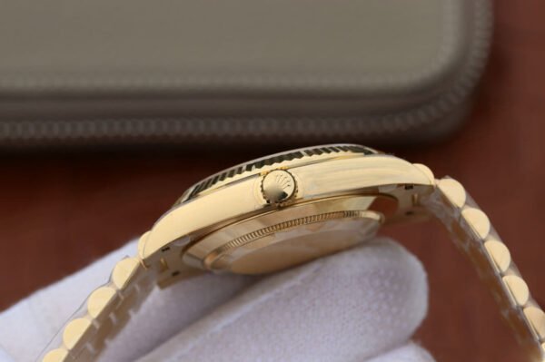 1:1 SUPER REPLICA ROLEX DAY DATE M228238-0008 EW FACTORY WHITE DIAL