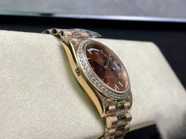 1:1 SUPER REPLICA ROLEX DAY DATE M228345RBR-0009 EW FACTORY GOLD STRAP