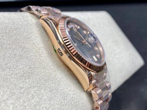 1:1 SUPER REPLICA ROLEX DAY DATE 118235 36MM GM FACTORY GOLD STRAP