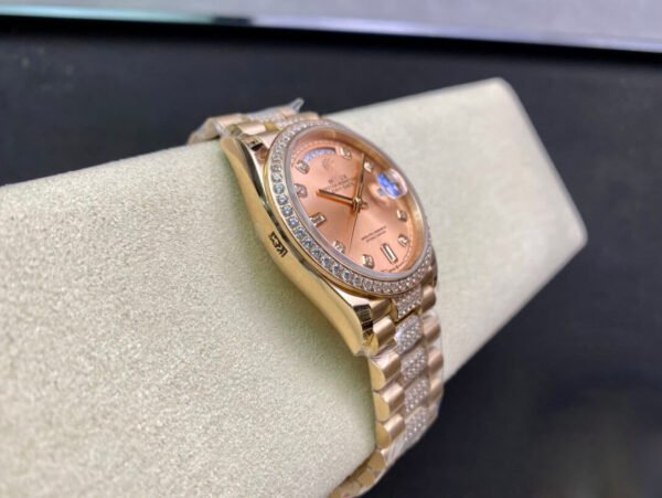 1:1 SUPER REPLICA ROLEX DAY DATE M128345RBR-0020 EW FACTORY DIAMOND-SET BEZEL
