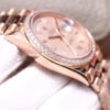 1:1 SUPER REPLICA ROLEX DAY DATE M228345RBR-0007 EW FACTORY DIAMOND-SET BEZEL