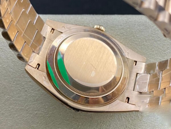 1:1 SUPER REPLICA ROLEX DAY DATE 40MM EW FACTORY ROSE GOLD BLACK DIAL