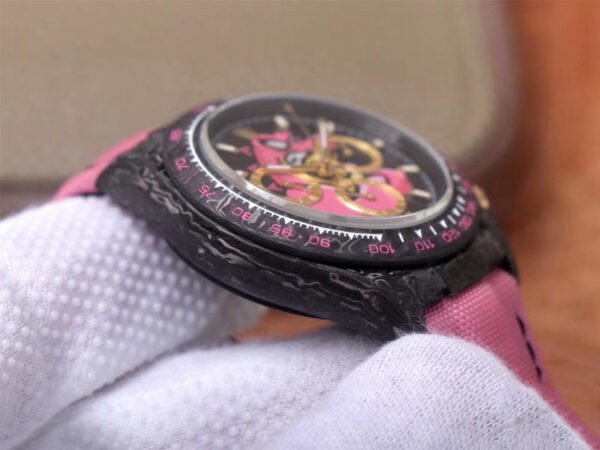 1:1 SUPER REPLICA ROLEX DAYTONA COSMOS CHRONOGRAPH CARBON FIBER EDITION PINK EXPLODED DRAGON DIAL