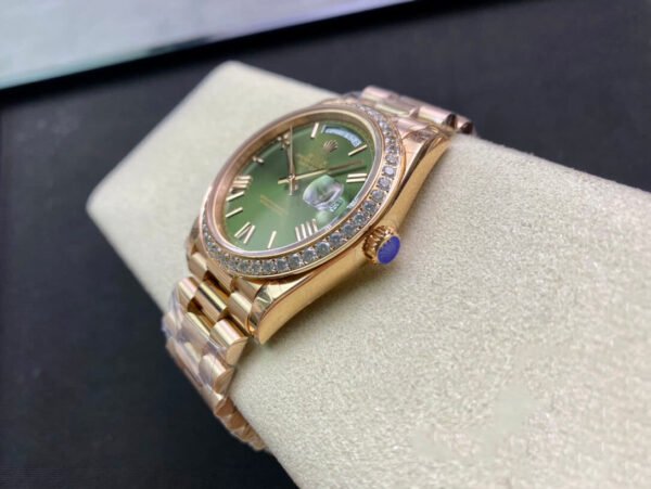 1:1 SUPER REPLICA ROLEX DAY DATE M228345RBR-0011 EW FACTORY DIAMOND-SET BEZEL