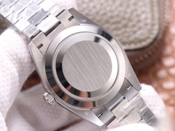 1:1 SUPER REPLICA ROLEX DAY DATE M228349RBR-0008 EW FACTORY DIAMOND-SET BEZEL