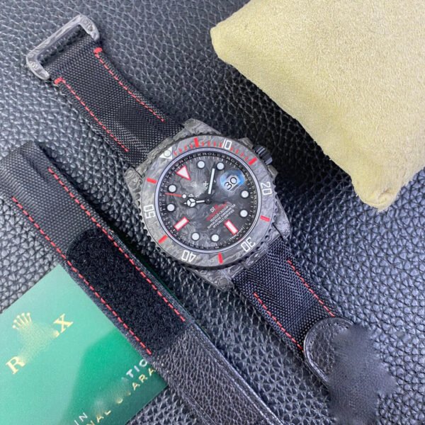 1:1 SUPER REPLICA ROLEX SUBMARINER VS FACTORY CARBON FIBER