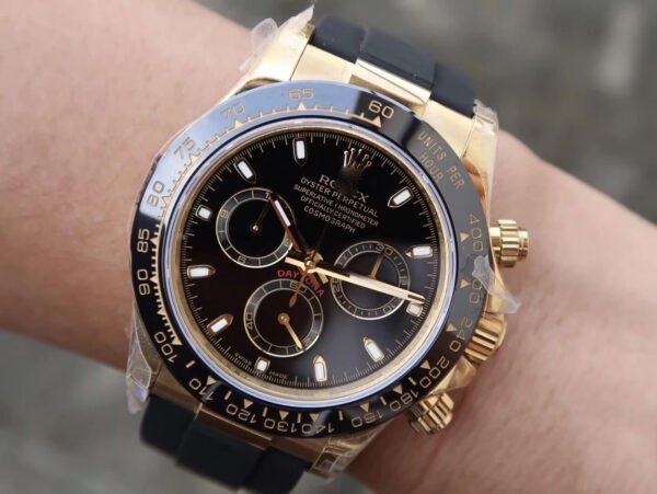 1:1 SUPER REPLICA ROLEX DAYTONA COSMOGRAPH M116518LN-0043 JH FACTORY BLACK STRAP