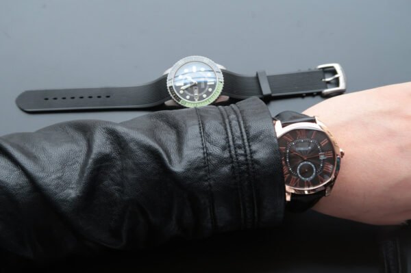 1:1 SUPER REPLICA DRIVE DE CARTIER WGNM0004 V6 FACTORY BLACK STRAP