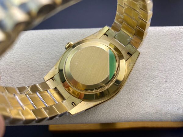 1:1 SUPER REPLICA ROLEX DAY DATE 40MM EW FACTORY GOLD STRAP