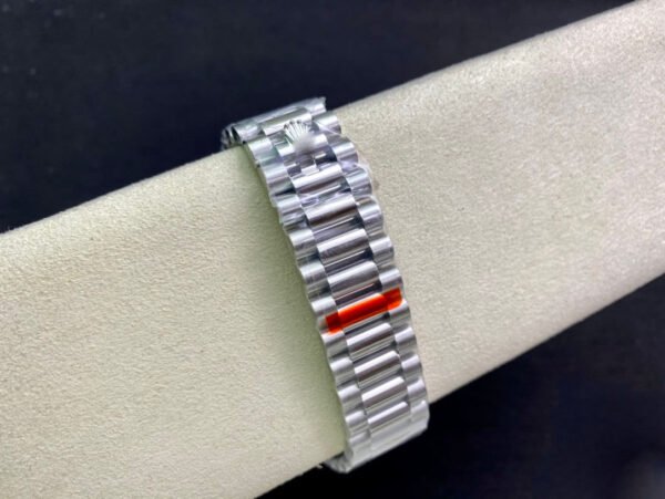 1:1 SUPER REPLICA ROLEX DAY DATE M228239-0033 EW FACTORY STAINLESS STEEL STRAP