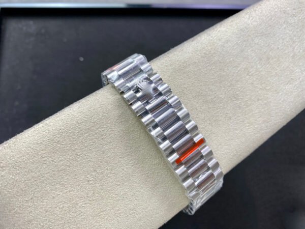 1:1 SUPER REPLICA ROLEX DAY DATE 228239-83419 EW FACTORY STAINLESS STEEL STRAP
