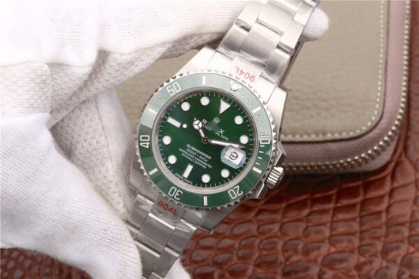 1:1 SUPER REPLICA ROLEX SUBMARINER DATE 116610LV NOOB FACTORY V9 GREEN CERAMIC BEZEL