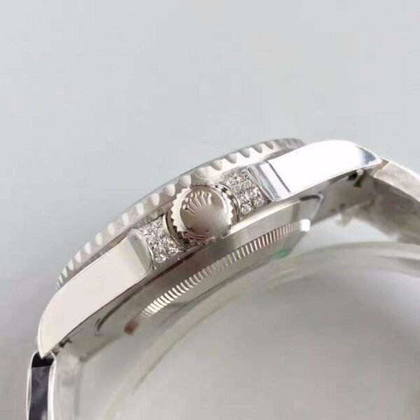1:1 SUPER REPLICA ROLEX SUBMARINER DATE 116610LV NOOB FACTORY V9 GREEN DIAL DIAMOND