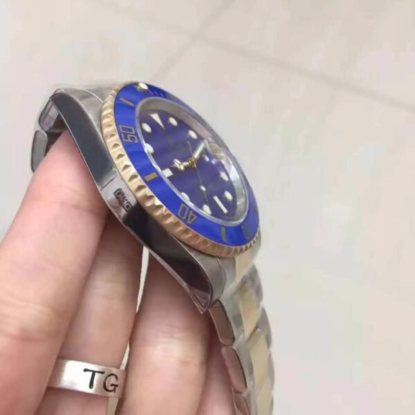 1:1 SUPER REPLICA ROLEX SUBMARINER DATE 116613LB NOOB FACTORY V8 BLUE DIAL