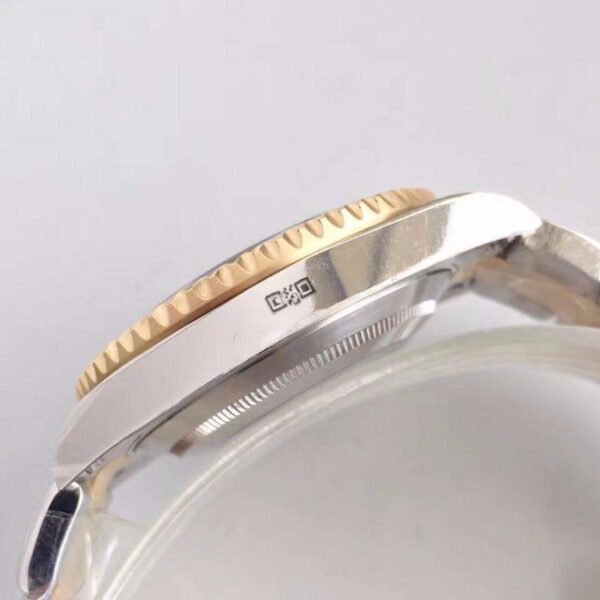 1:1 SUPER REPLICA ROLEX SUBMARINER DATE 116613LN 2018 NOOB FACTORY V8 CHAMPAGNE DIAL