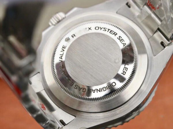 1:1 SUPER REPLICA ROLEX SEA-DWELLER 126600 NOOB FACTORY V9 BLACK DIAL