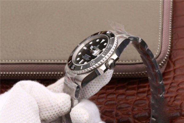 1:1 SUPER REPLICA ROLEX SUBMARINER 114060 300M NOOB FACTORY V9 VERSION BLACK DIAL
