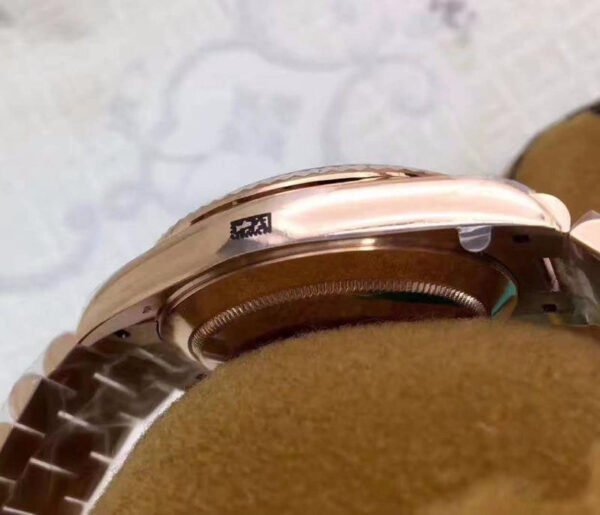 1:1 SUPER REPLICA ROLEX DAY DATE 228235 2018 40MM EW FACTORY PURPLE DIAL